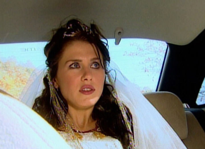 TV Filmi ‘Kaçak Gelin’