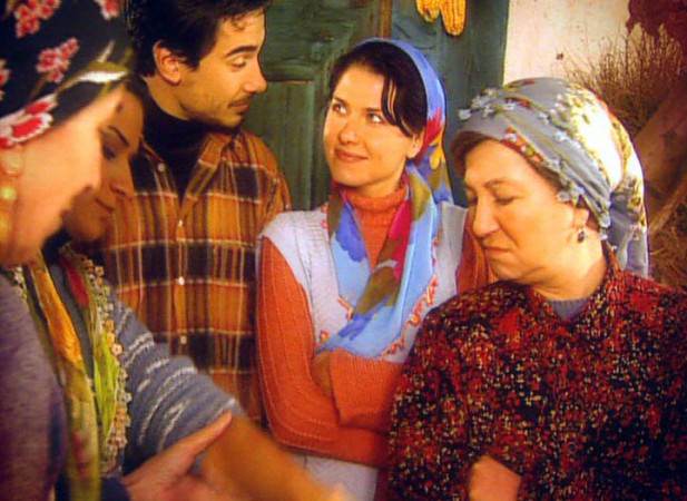 Ana Beni Boşasana - Kanal 7 TV Filmi