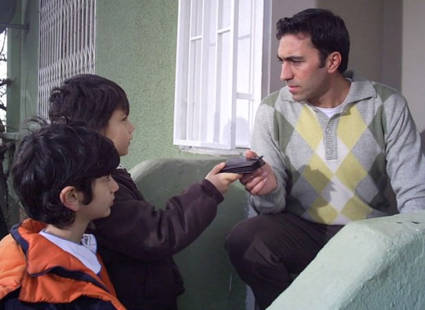 Başkasının Parası - Kanal 7 TV Filmi