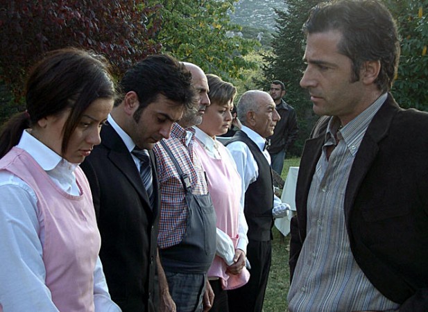 Kanal 7 TV Filmi - Villa