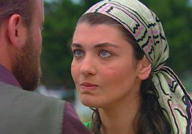 TV Filmi 'Yine Bana Kalasın'